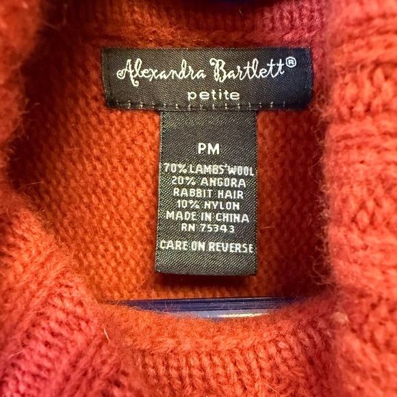 Alexandra Bartlett Wool Angora Blend Turtleneck Sweater Women’s Petite Medium - Picture 7 of 8